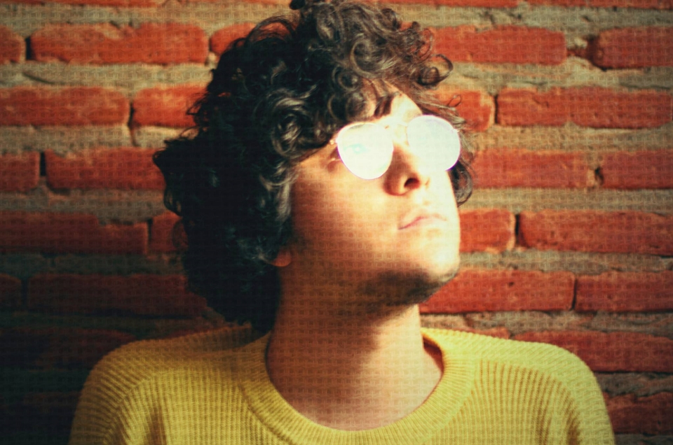 Resenha: Phill Veras - Carpete