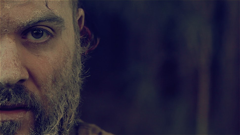 Rapha Moraes lança clipe de “Natureza Selvagem” e “Adeus”
