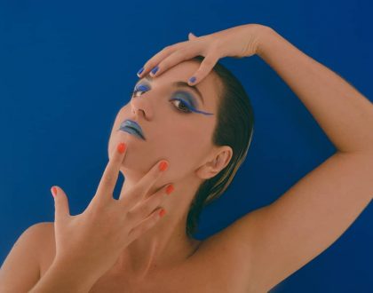 3 PERGUNTAS PARA: LAURA CANABRAVA