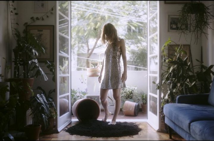 Apatia | Rita Zart feat. Nina Nicolaiewsky
